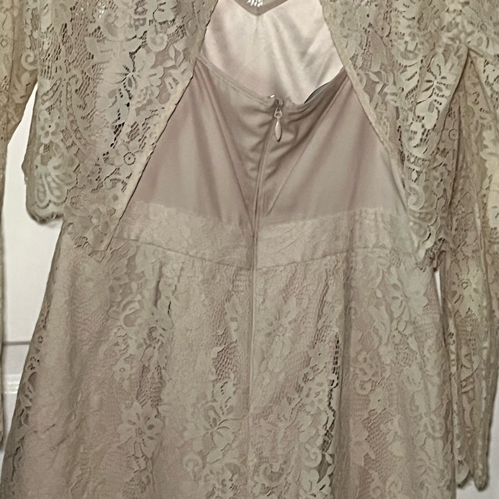 Bebe Cream Romper Jumpsuit size 10